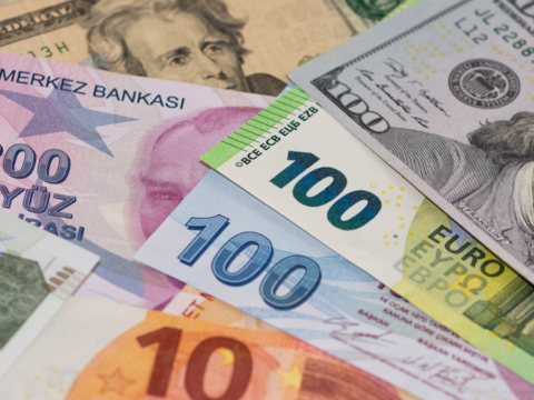 Kuresel piyasalarda gozler merkez bankalarinda tcmb ve ecb faiz kararlari bekleniyor AKUIOJ32